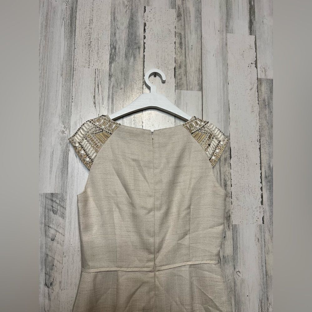 Dress   - Picture 8 of 10